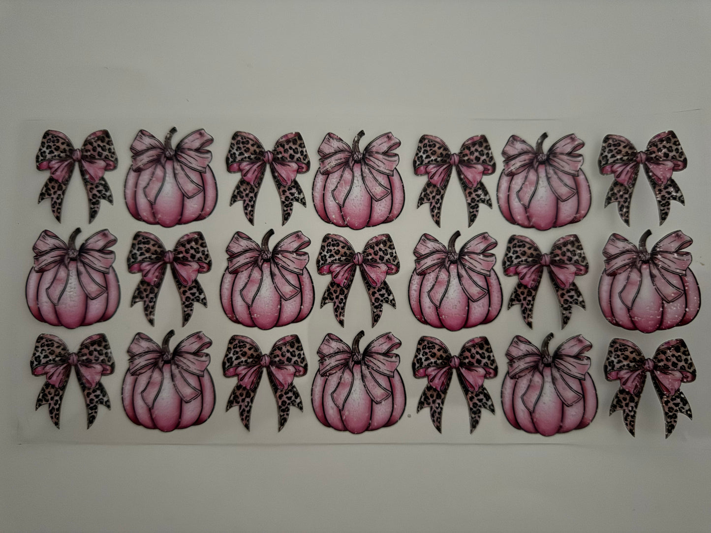 Pink Pumpkins & Bows