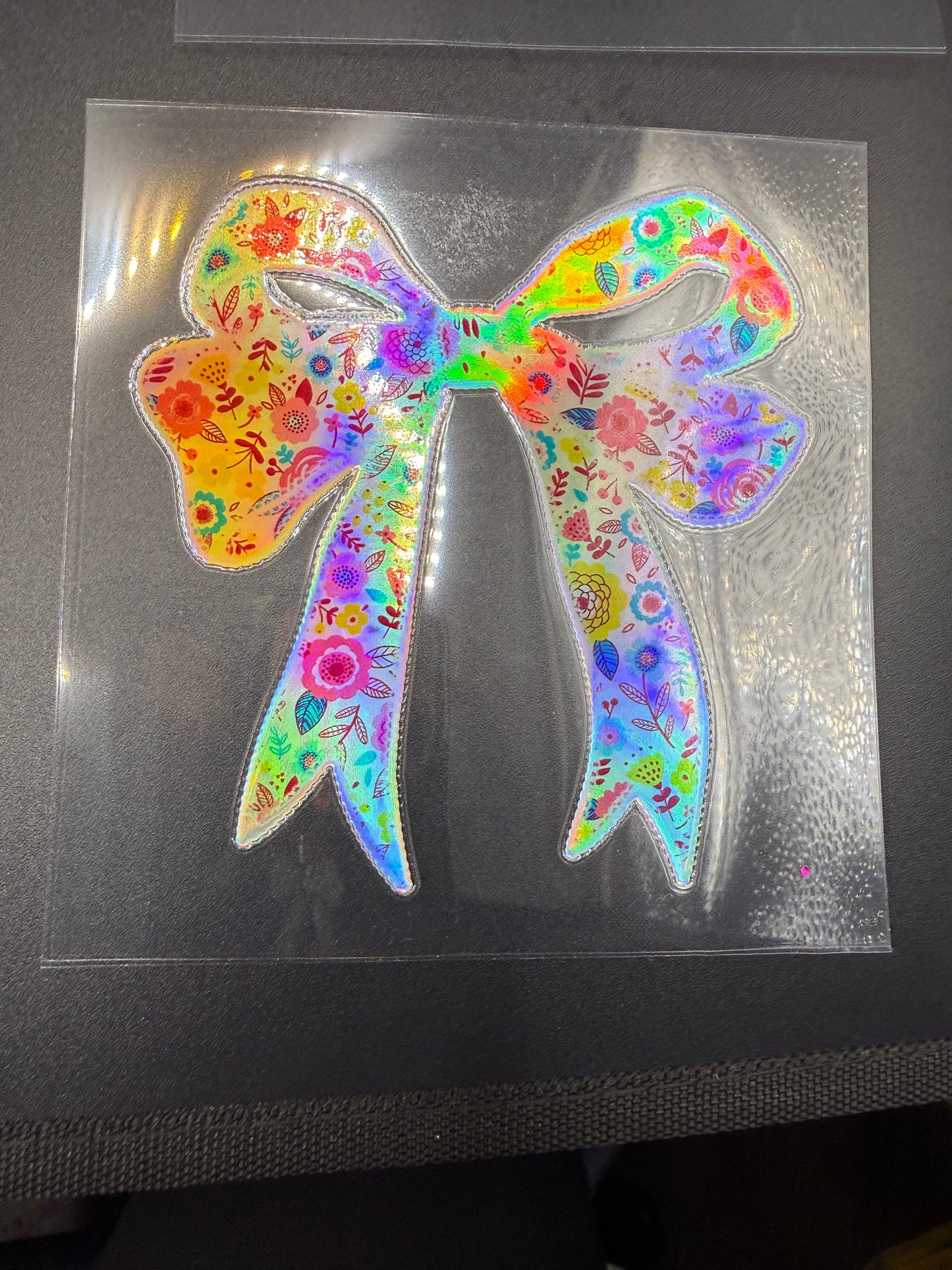 Holographic Bow w/Flowers