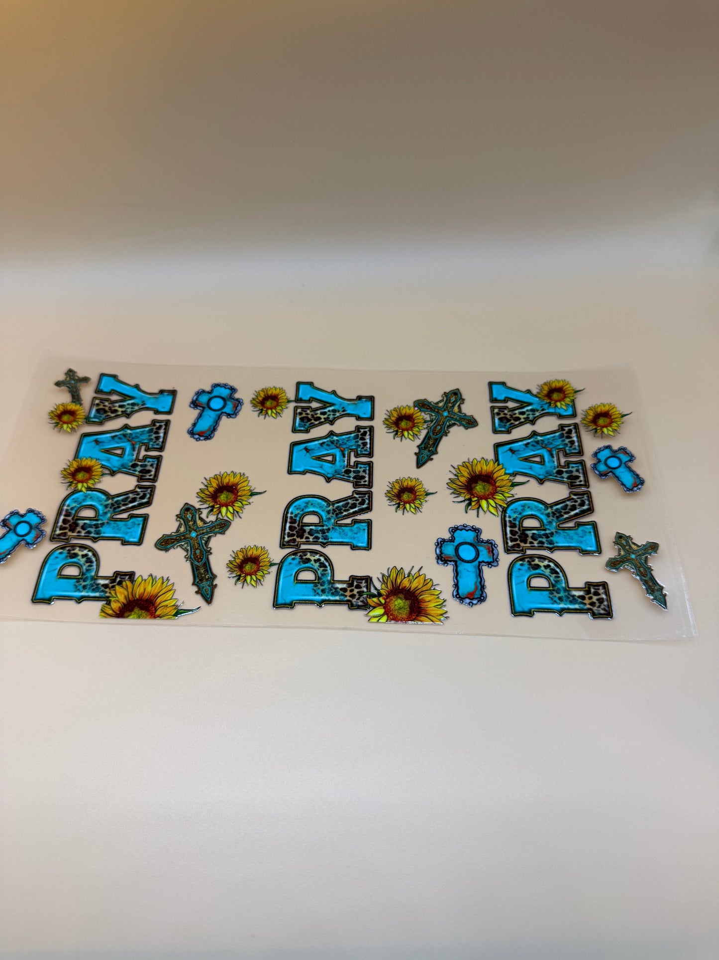 Pray Cross (3)