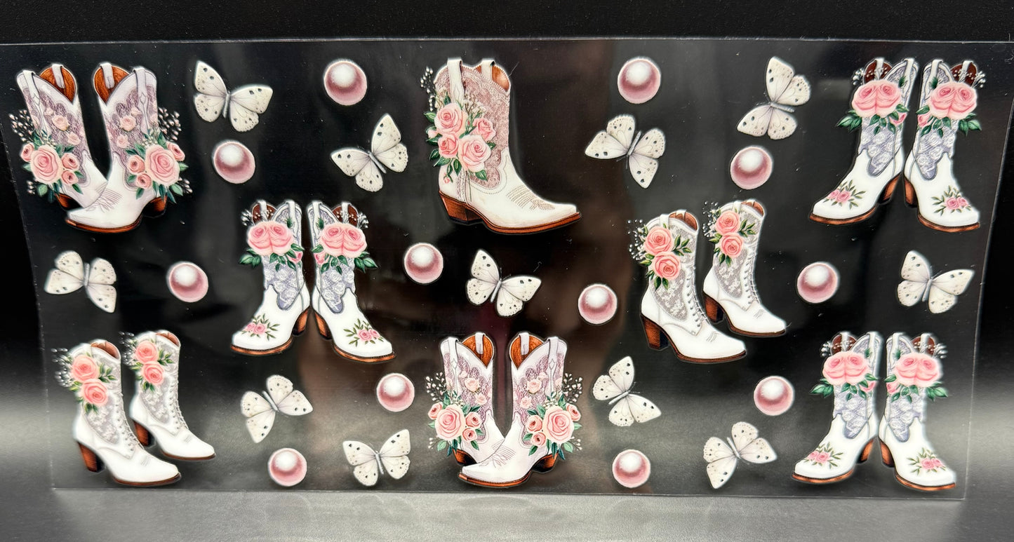 PEARLS & BOOTS