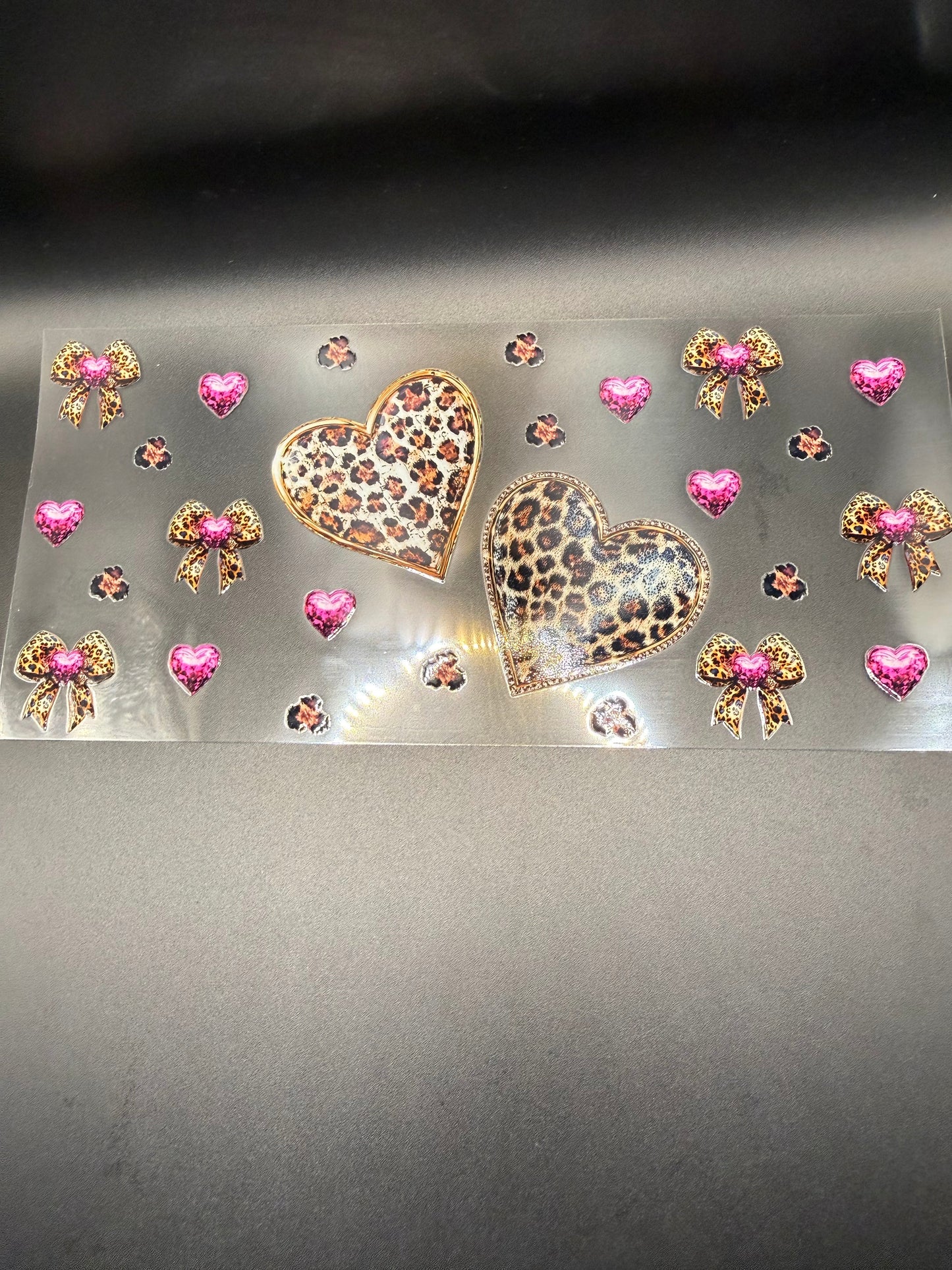 Leopard bows & hearts with pink Hearts