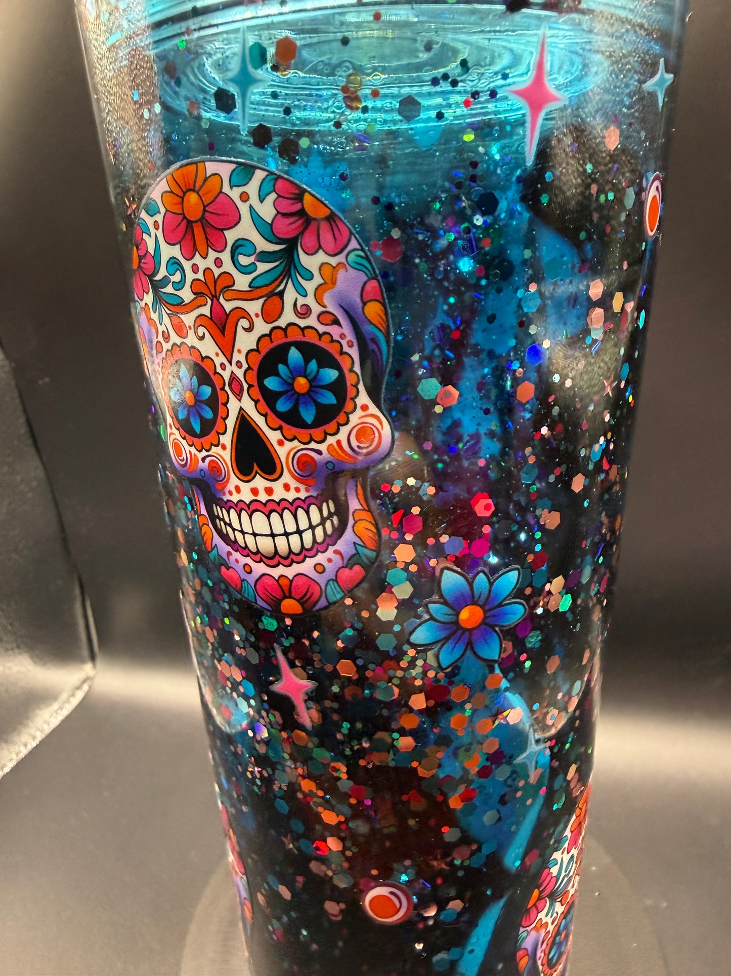 24oz Skull Dual Lava Snowglobe
