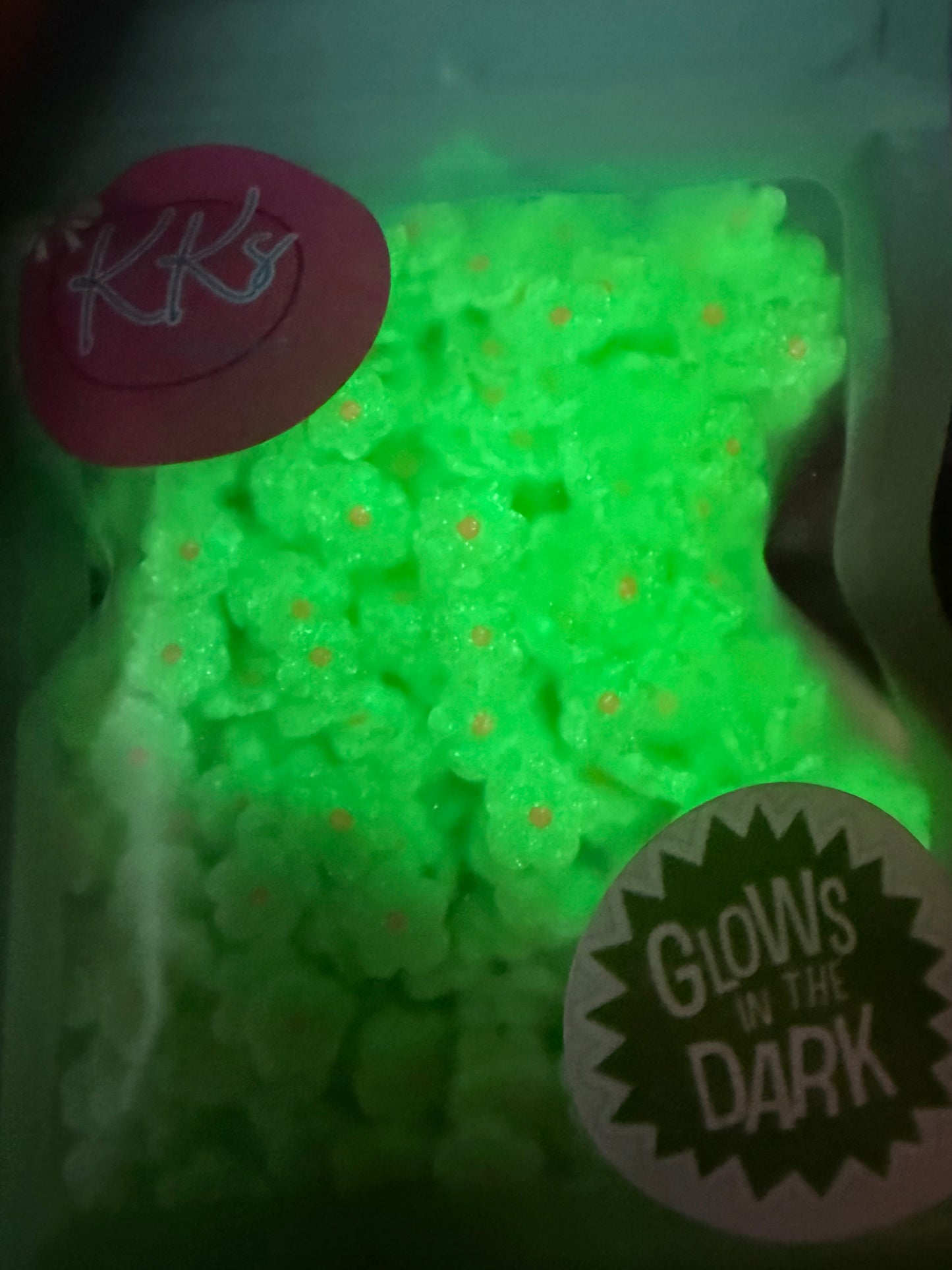 Green Flower-GLOW IN THE DARK