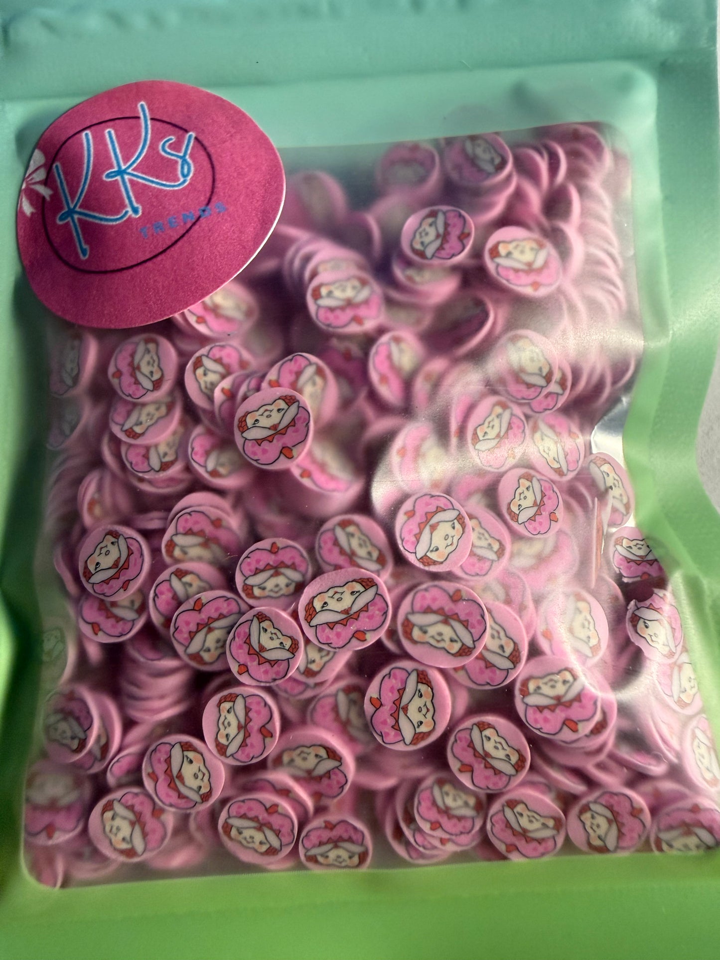 Hello Kitty circles