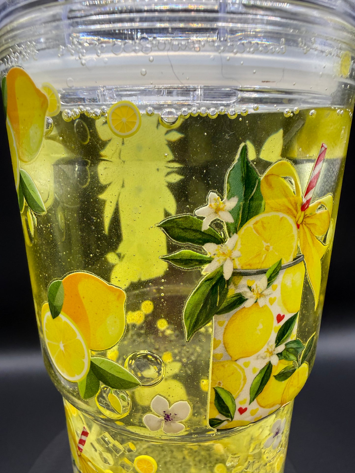 18oz Lemonade Snowglobe Tumbler