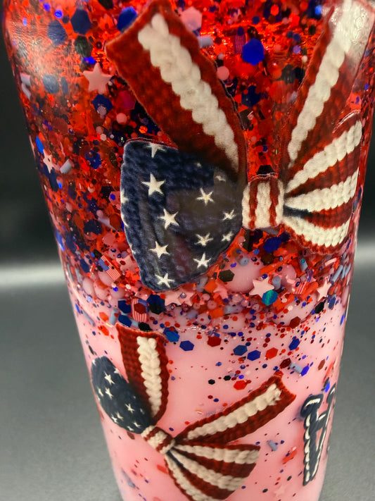20oz America Snowglobe tumbler