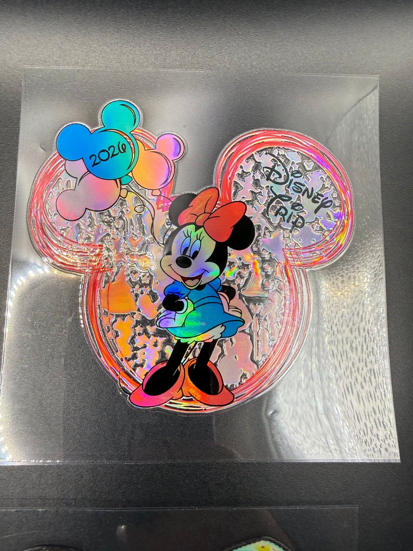 Minnie 2026 - holographic