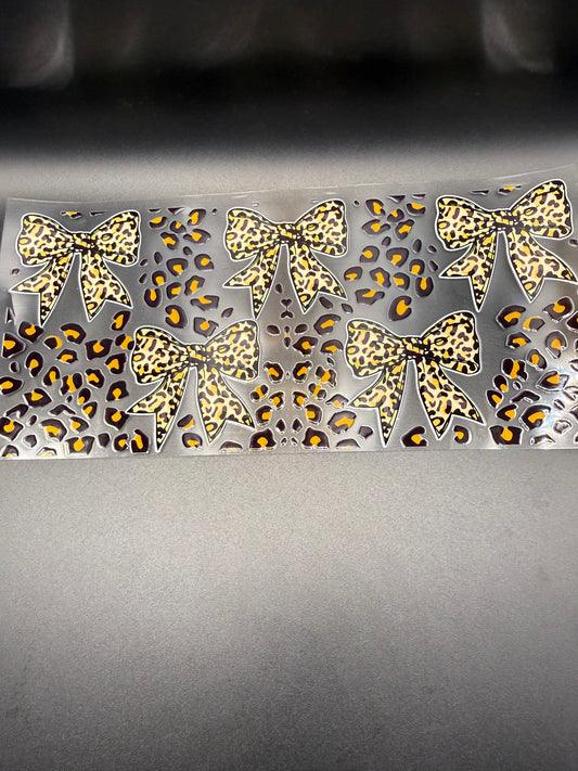 Leopard Bows w/leopard background