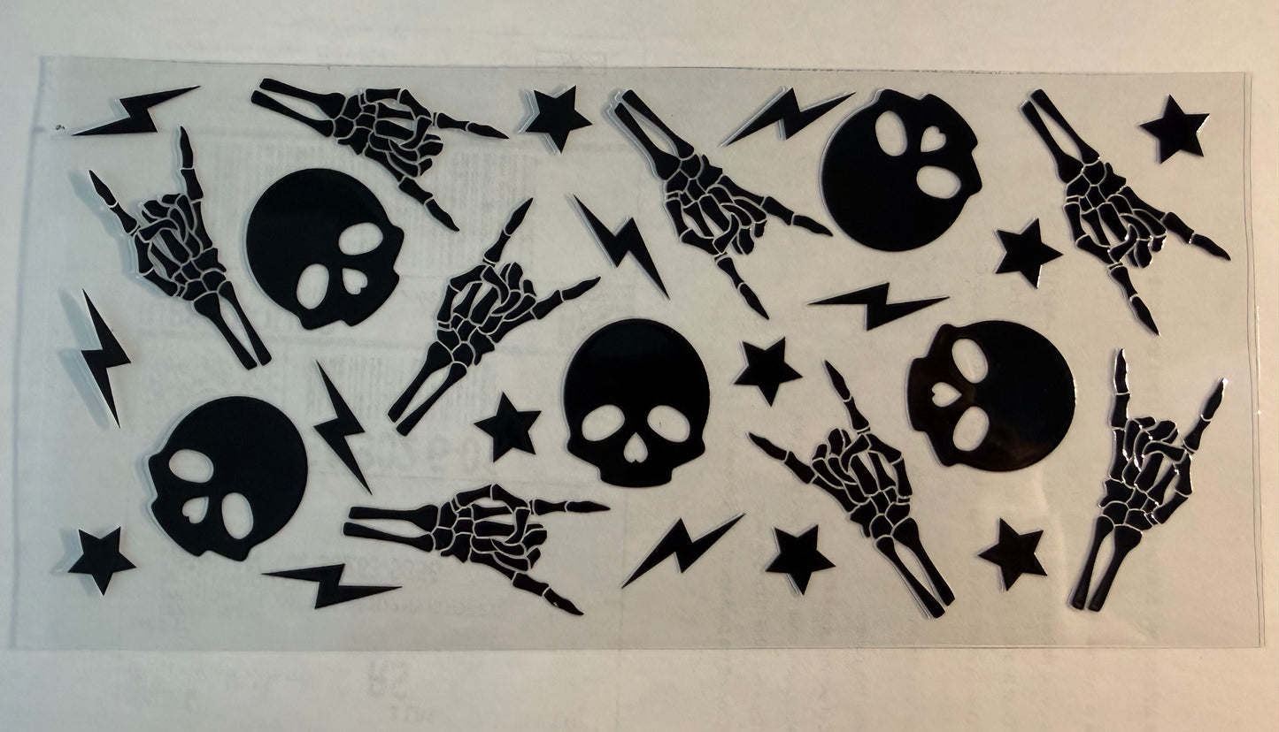 SKULLS & HANDS