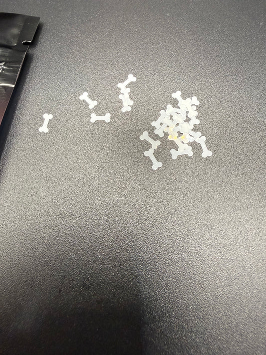 WHITE BONES