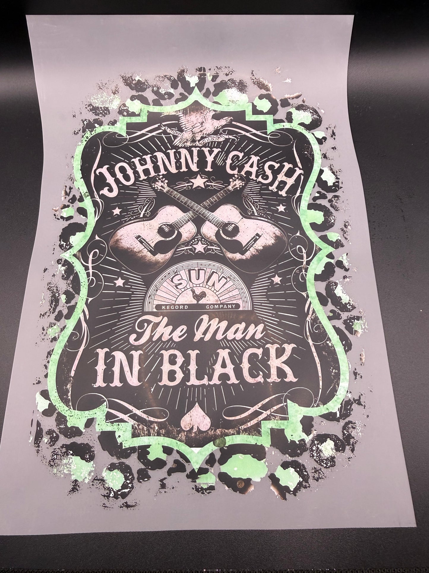 JOHNNY CASH - MAN IN BLACK