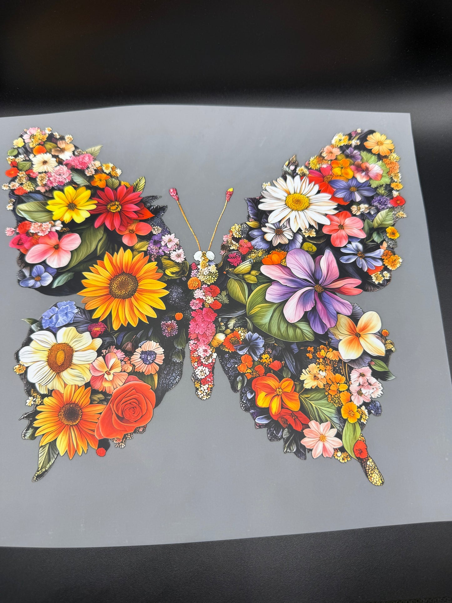 FLOWER BUTTERFLY