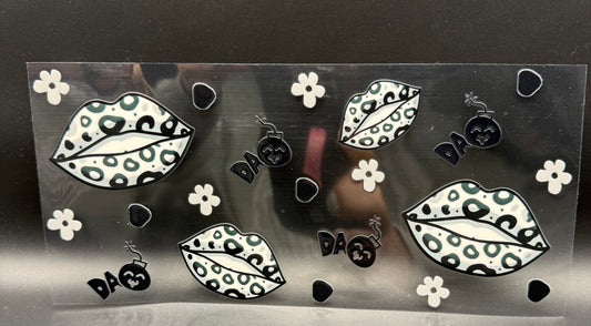 WHITE & BLACK LEOPARD LIPS