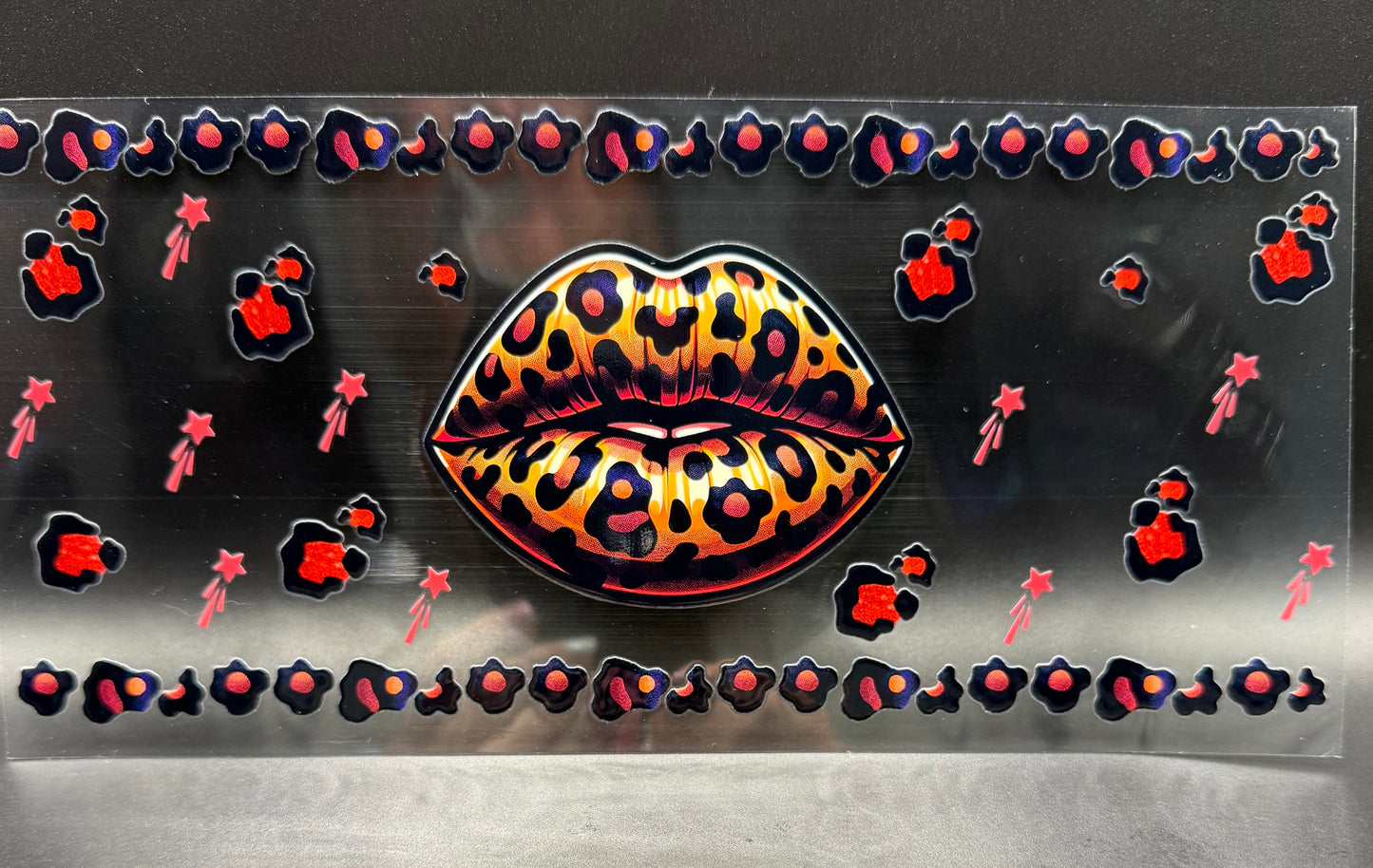 LEOPARD LIPS