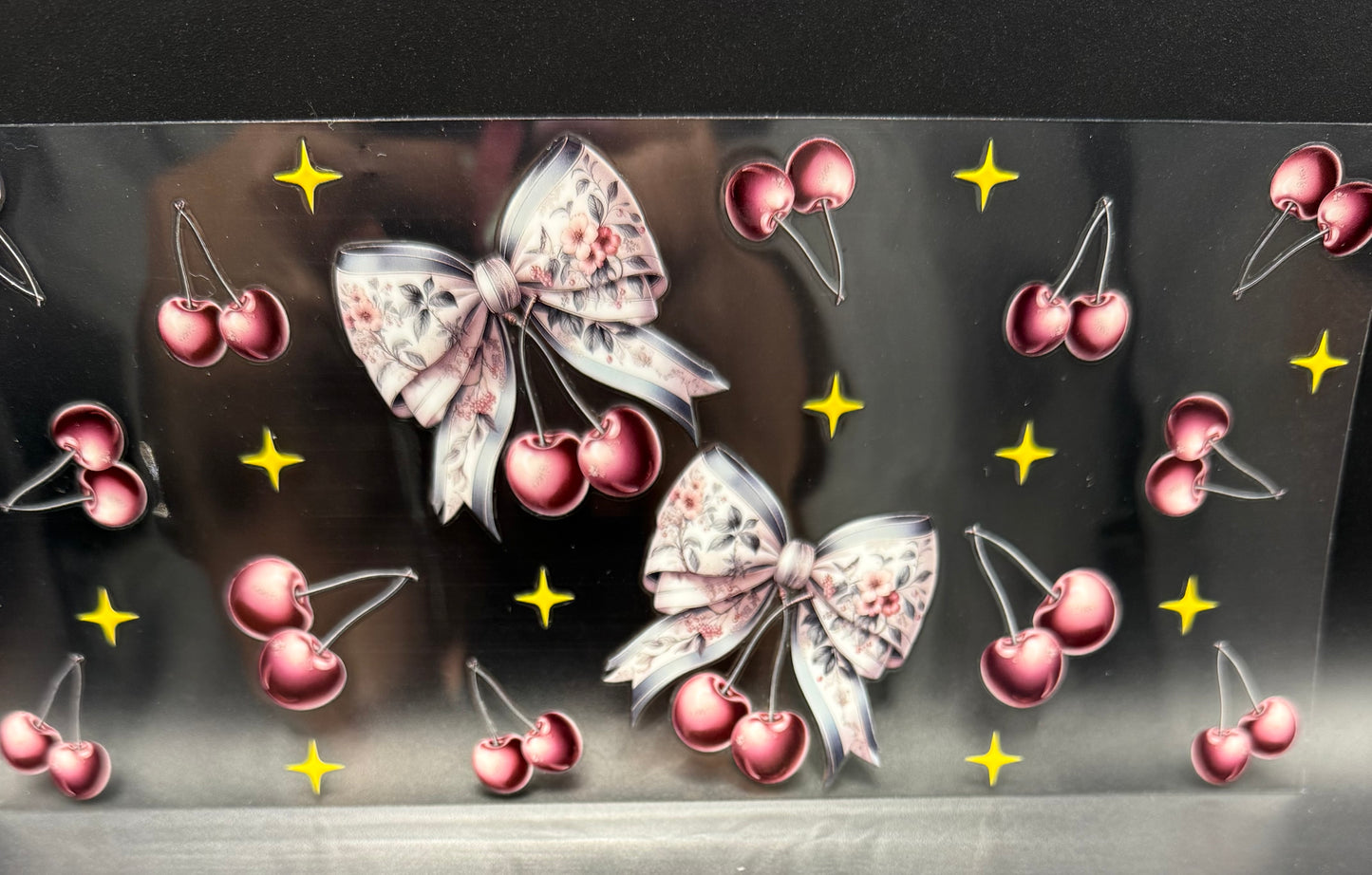 WHITE BOWS WITH CHERRIES